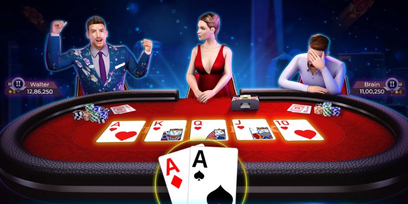 Chú ý theo dõi đối thủ khi đánh Poker